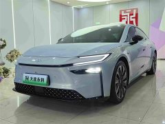 Toyota Platinum Wisdom 7 700 Max - ფოტო 1