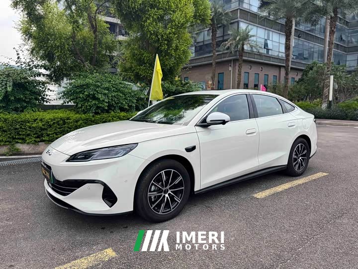 BYD Dolphin 06 DM-i Smart Drive 120KM Deluxe - ავტომობილი ჩინეთიდან
