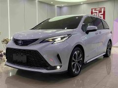 Toyota Grevias 2.5L Hybrid Premium VIP Edition - ფოტო 1