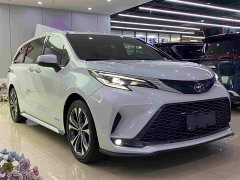 Toyota Grevias 2.5L Hybrid Premium VIP Edition - ფოტო 3