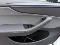 Tesla Model Y Rear-Wheel Drive - ფოტო 10