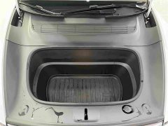 Tesla Model Y Rear-Wheel Drive - ფოტო 14