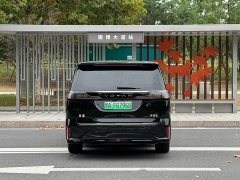 Voyah Lantu Dreamchaser PHEV AWD Luxury Kunpeng Edition - ფოტო 9