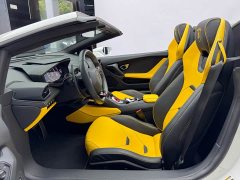 Lamborghini 2020 Lamborghini Huracán EVO RWD Spyder - ფოტო 12