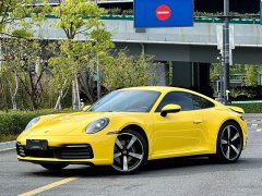 Porsche 911 Carrera 4 3.0T - ფოტო 1