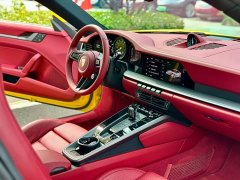 Porsche 911 Carrera 4 3.0T - ფოტო 14