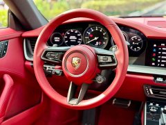 Porsche 911 Carrera 4 3.0T - ფოტო 19