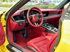 Porsche 911 Carrera 4 3.0T - ფოტო 9