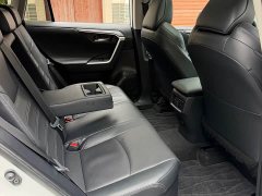 Toyota Wildland Hybrid 2.5L E-CVT FWD Luxury Plus - ფოტო 13