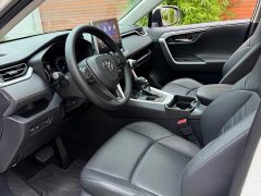 Toyota Wildland Hybrid 2.5L E-CVT FWD Luxury Plus - ფოტო 7