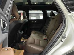 Volvo XC60 B5 AWD Smart Remote Luxury Edition - ფოტო 12