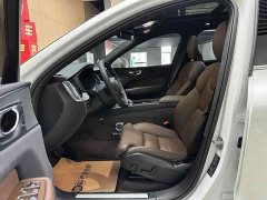 Volvo XC60 B5 AWD Smart Remote Luxury Edition - ფოტო 9