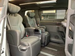 Toyota Alphard Hybrid 2.5L Premium Gold Edition - ფოტო 8