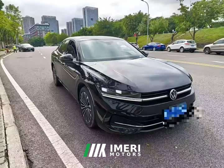 Volkswagen Magotan 380TSI DSG Prestige Edition with Grand Magotan Package