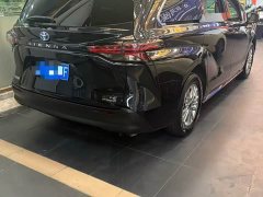 Toyota Sienna 2021 2.5L Hybrid Comfort Edition - ფოტო 4