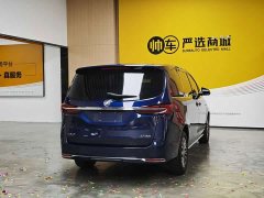 Buick GL8 Land Business Class Comfort Edition - ფოტო 5