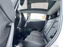 Tesla Model Y 2023 Long Range All-Wheel Drive - ფოტო 7