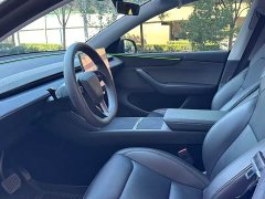 Tesla Model Y Rear-Wheel Drive - ფოტო 7