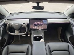 Tesla Model Y Rear-Wheel Drive - ფოტო 12