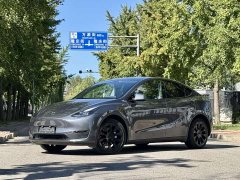 Tesla Model Y 2022 Facelift Long Range All-Wheel Drive - ფოტო 15