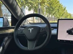 Tesla Model Y 2022 Facelift Long Range All-Wheel Drive - ფოტო 4
