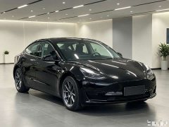 Tesla Model 3 Rear-Wheel Drive - ფოტო 3