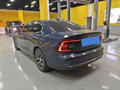 Volvo S60 2023 B4 Smart Luxury Edition - ფოტო 3