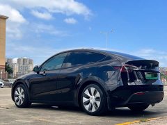 Tesla Model Y Rear-Wheel Drive - ფოტო 11