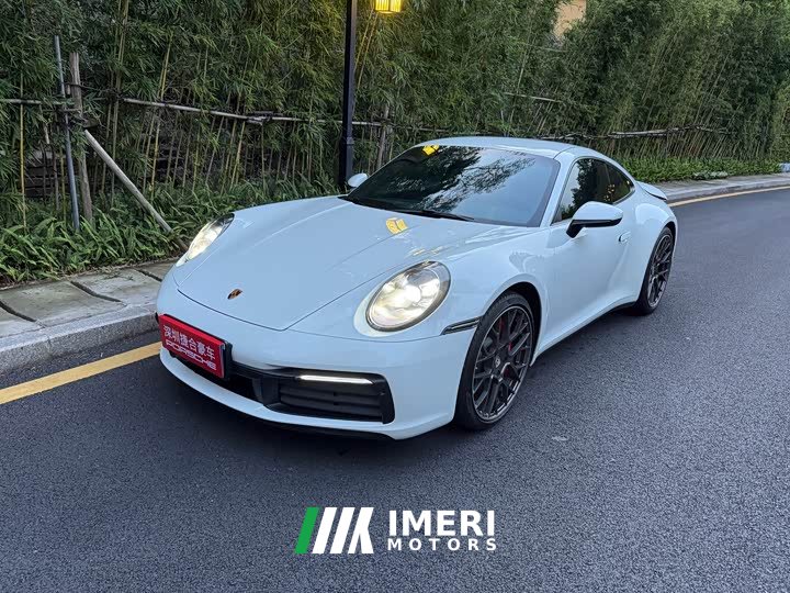 Porsche 911 Carrera 3.0T