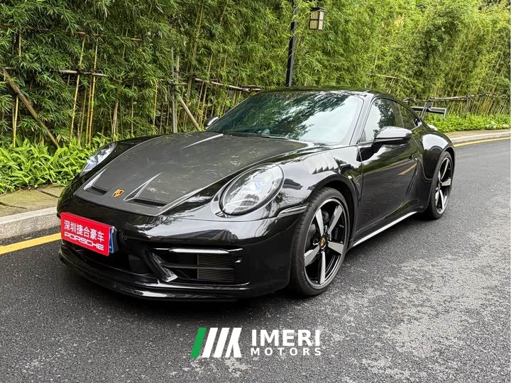 Porsche 911 Carrera 3.0T