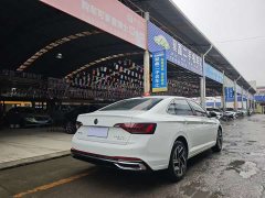 Volkswagen Sagitar 200TSI DSG Excellence Edition - ფოტო 9