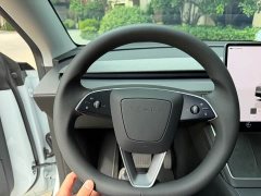 Tesla Model Y 2026 Long Range Rear-Wheel Drive - ფოტო 16