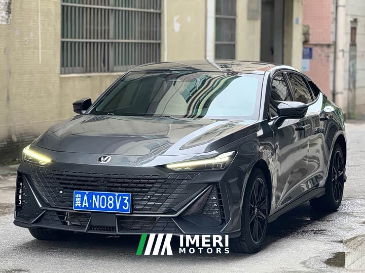 Changan UNI-V 1.5T Premium Edition