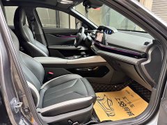 Changan UNI-V 1.5T Premium Edition - ფოტო 9