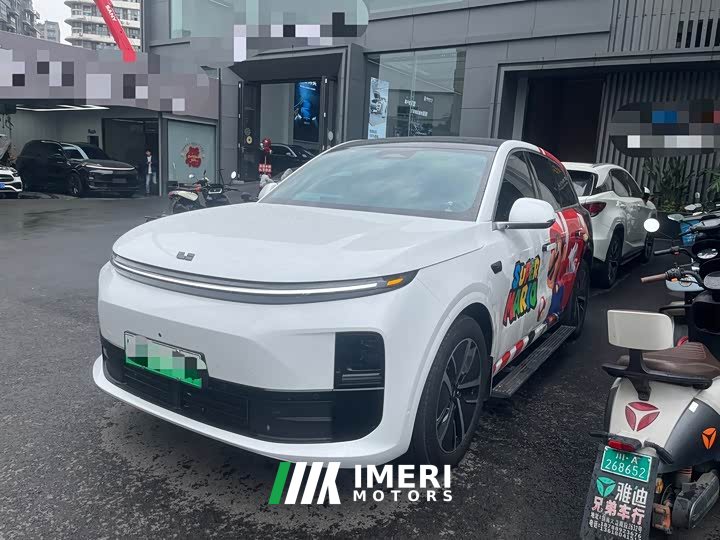 Li Auto L6 Pro - ავტომობილი ჩინეთიდან