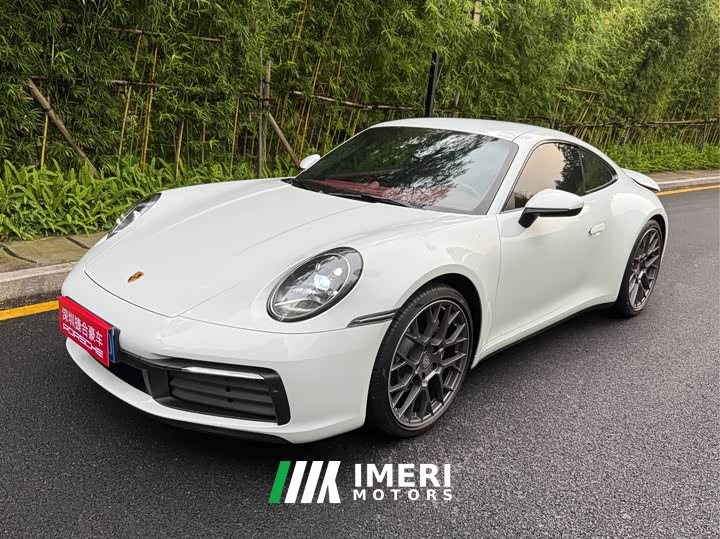 Porsche 911 Carrera 3.0T
