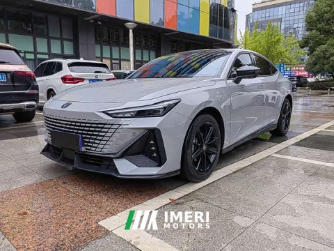 2023 Changan UNI-V 1.5T Premium - ავტომობილი ჩინეთიდან