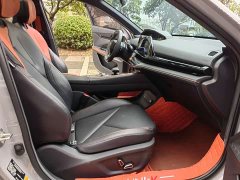 Changan UNI-V 1.5T Premium - ფოტო 11