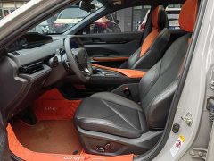 Changan UNI-V 1.5T Premium - ფოტო 9