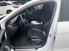 Audi A4L 40 TFSI Luxury Dynamic - ფოტო 4