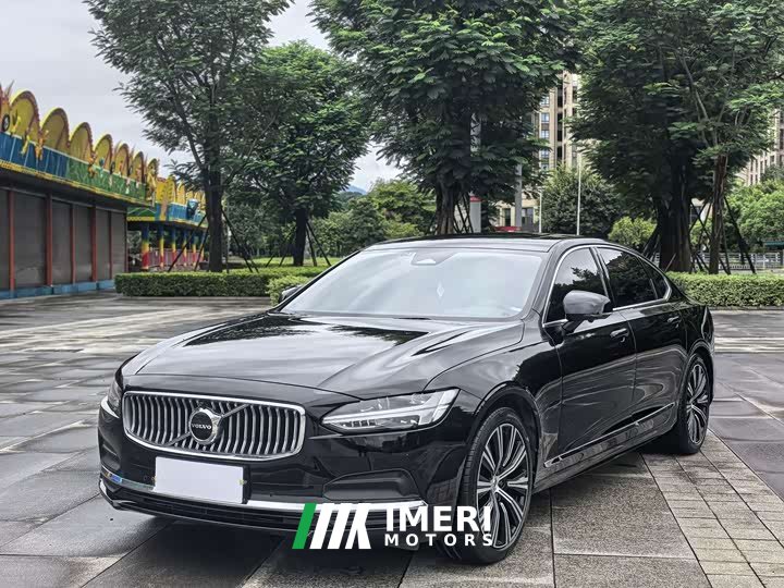 Volvo S90 B5 Smart Luxury Edition - ავტომობილი ჩინეთიდან