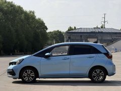 Honda Fit 1.5L CVT Trend Edition - ფოტო 3