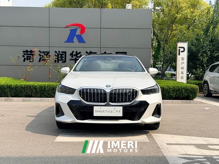 BMW i5 2024 eDrive 35L M Sport Package - ავტომობილი ჩინეთიდან