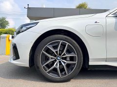 BMW i5 2024 eDrive 35L M Sport Package - ფოტო 9