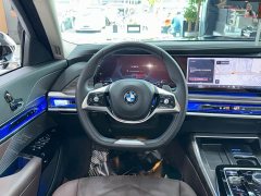 BMW 7 Series 2023 735Li M Sport Package - ფოტო 10