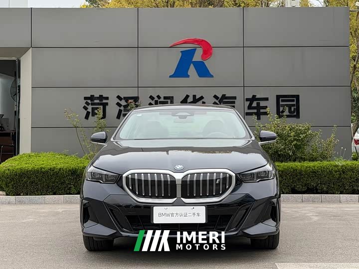 BMW i5 eDrive 35L M Sport Package - ავტომობილი ჩინეთიდან