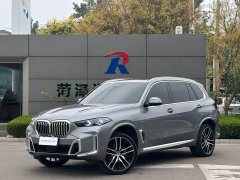 BMW X5 xDrive 30Li M Sport Midnight Edition Package - ფოტო 1