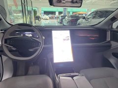 HiPhi Y 560km Elite Edition - ფოტო 5