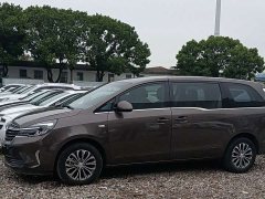 Buick GL8 Land Official Business Class 652T Comfort Edition - ფოტო 3