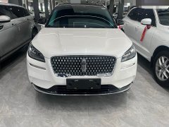 Lincoln Explorer 2.0T Two-Wheel Drive Premium - ფოტო 2